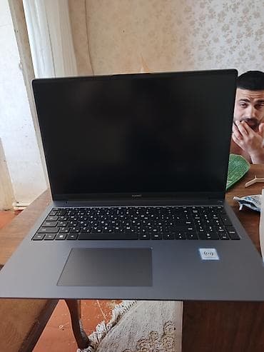 Huawei noutbuk noutbuk təp təzədi açılmıyıb Xüsusiyyətlər və