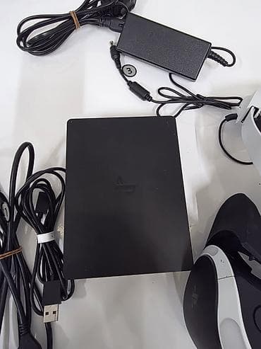 14 pro: Sony PlayStation VR (PSVR) tam set Məzmun: - PSVR qulaqcıq/headset — 4