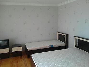 yevlaxda satilan evler 2024: Basqal kəndində, meşə mənzərəli, 2 mərtəbə əşyalı ev .Real alıcıya — 10