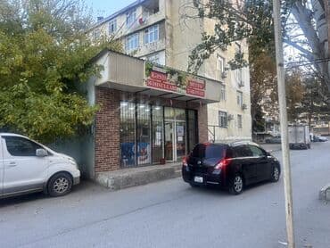 Lincoln: Obyekt Şexsi Obyektdi, Tam binaların ortasında yerleşir. yaxınlıgında — 4