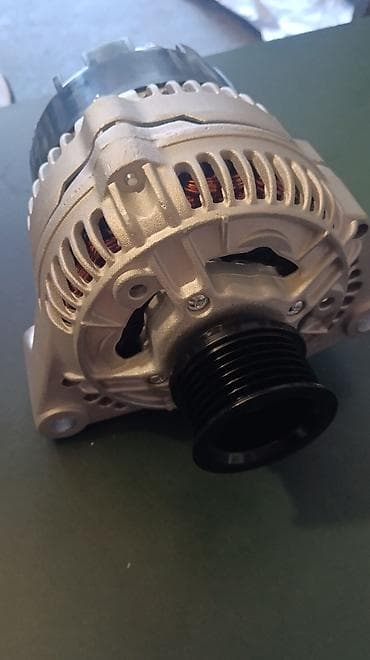alternator: Avtomobil generatoru (alternator)
dinamo 111 mator üçün — 1