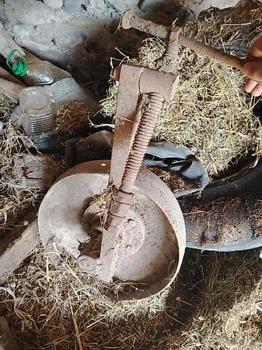 gürcüstan ehtiyat hisseleri: Metall konstruksiya və ehtiyat hissələri dəsti Təsvir: - Ağır — 6