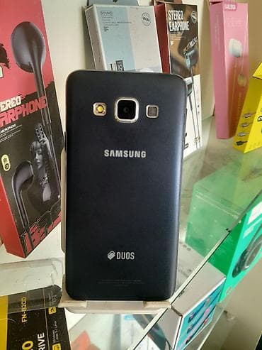 Samsung Galaxy A3, 16 GB, rəng - Qara, İki sim kartlı — 2