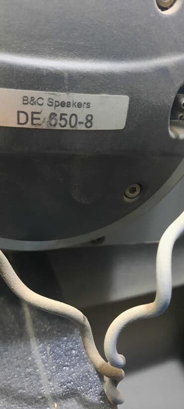 kolonkalar maşın ucun: İşlənmiş Kolonka, Növ - Akustik, rəng - Qara — 10