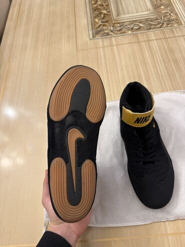 jordan ayakkabı qiymeti: Boks,Güləş üçün ayaqqabı 90 manata alınıb premiumdu Razmer: 41 4,5 — 7