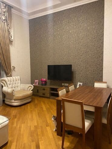 снять квартиру на долгий срок: Otaq yoldaşi xanim axtarilir!🩷 — 2