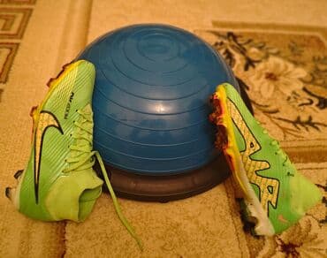 Botinkalar: Butsi:heçbir problemı yoxdur altlıqı stadionda qır yapışıb 3 dəfə — 4