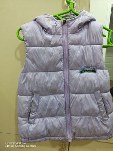 детские демисезонные жилетки: Uşaq üçün kapüşonlu yelek - Rəng: açıq bənövşəyi (lavanda) - Model — 1