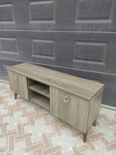 televizor ayaqları: Yeni, Düz TV altlığı, Polkalı, Rusiya — 3