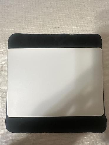 ipadlar: Apple Magic Trackpad (ağ rəng) - Multi‑Touch səthi: jestlərlə sürətli — 2