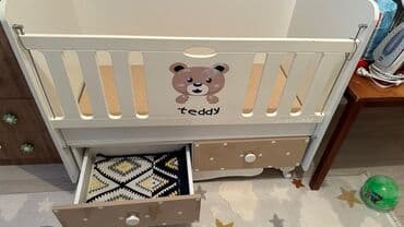 Otaq bitkiləri: Oğlan və qız üçün, Dördbucaq, Beşik, Dəstsiz, Matrassız, Yellənmə mexanizmsiz — 4