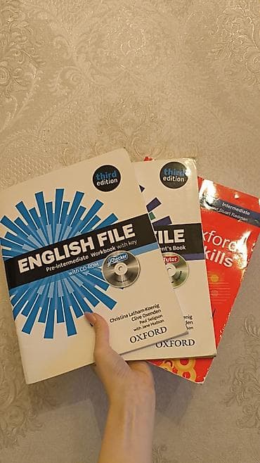English file(2 eded) Oxford skills, az istifadə olunub lalafo.az -da English file(2 eded) Oxford skills, az istifadə olunub