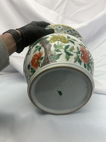 Vazalar: Bir vaza, Farfor — 5