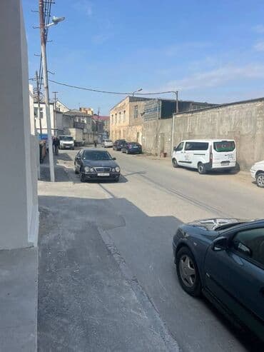 tendirxana icareye verilir 2025: Nərimanovda, yanında maşın servisi var və ətrafında sexlər, fabriklər — 3