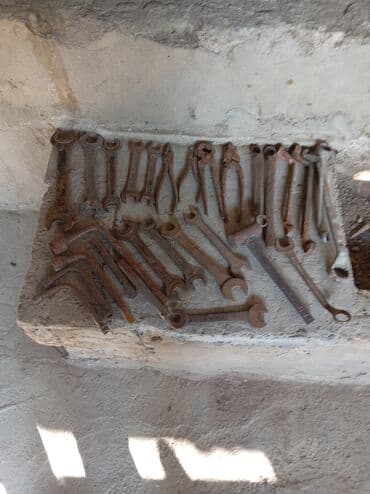 Mexanik alətlər dəsti – qarışıq dəmir alətlər Tərkib: - Müxtəlif