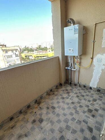 ilkin ödənişi 10000 olan evlər: 3 otaqlı, Yeni tikili, 134 kv. m — 12