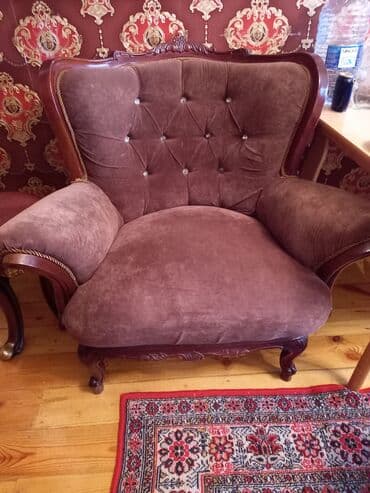 диван кресло бу: Ruminyanin antiq divan kreslosu.ela veziyetdedir. 710.deyilir adina — 2