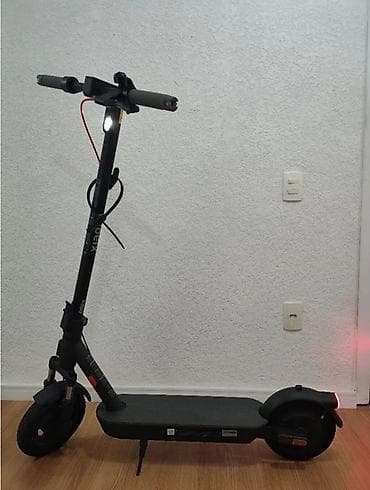 İdman və istirahət: İşlənmiş Elektrik samokat 10", 351 - 500 Vt, 16 - 25 km/s, Ünvandan götürmə — 1