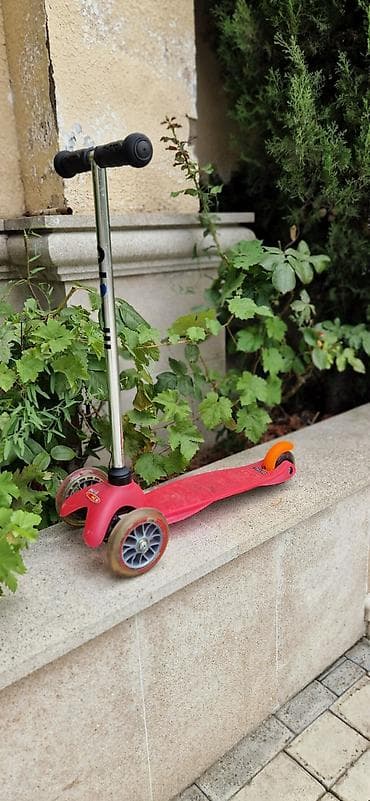 moped: Uşaq skuter – Micro Mini (3 təkərli) Micro brendi. Enteitainer-dan — 1