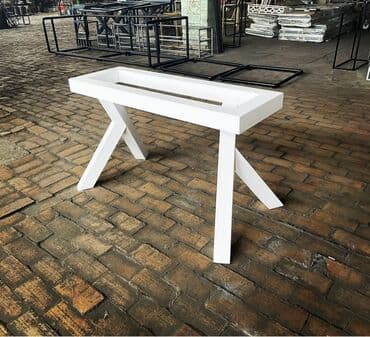 kafe restoran: Qonaq masası, Açılmayan, Taxta, Dördbucaq masa — 1