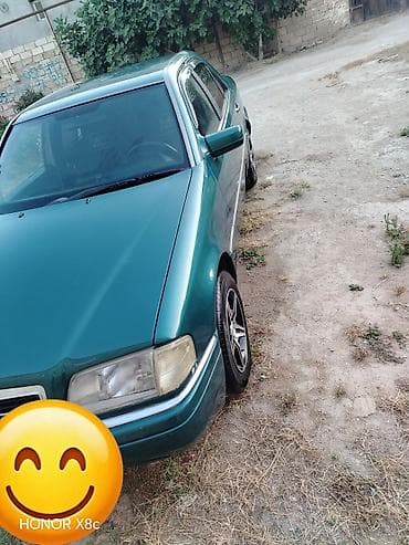 Mercedes-Benz C-Class: 2 l | 1994 il Sedan