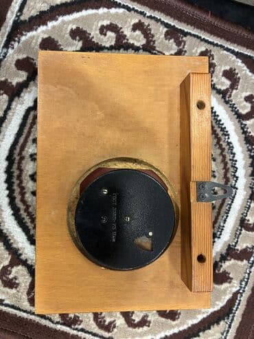 divar saatlari sederek: Divar saatları, Mexaniki — 2