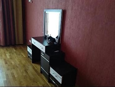 ev menzil: Yeni tikili binada yerləşən, ümumi sahəsi 197 m² olan geniş və rahat 4 — 10