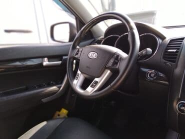 c klass mersedes: Kia Sorento: 2 l | 2011 il Ofrouder/SUV — 2