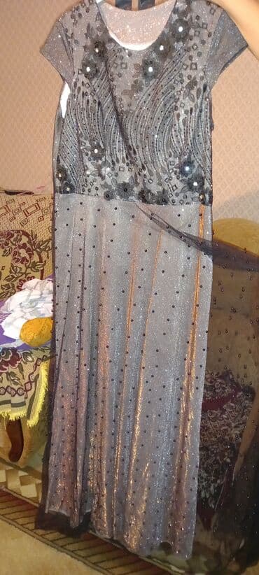 калон кардани кер дар шароити хона: Ziyafət paltarı qadınlar üçün, cəmi bir dəfə toya geyilib, ölçüsü-L; — 1