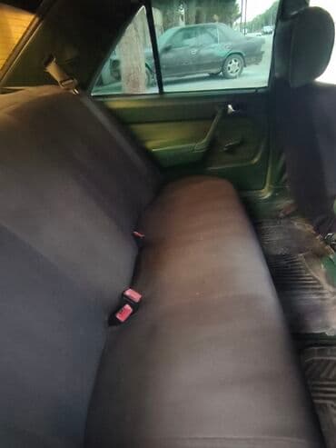 mercedes geyimleri: Mercedes-Benz 190: 2 l | 1991 il Sedan — 9