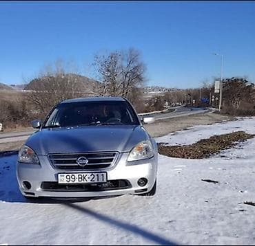 Nissan Altima: 2.5 l | 2006 il Sedan