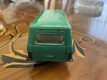 Sssr 1:43 ölçüdə Raf 2203.Nömrəli buraxlış A18.Yaxşı vəziyyətdədir