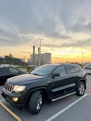 Jeep Grand Cherokee: 3.6 l | 2012 il 93500 km Ofrouder/SUV — 10