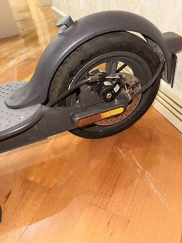 hx9 scooter: İşlənmiş Elektrik samokat 9", 351 - 500 Vt, 16 - 25 km/s, Ödənişli çatdırılma, Ünvandan götürmə — 3