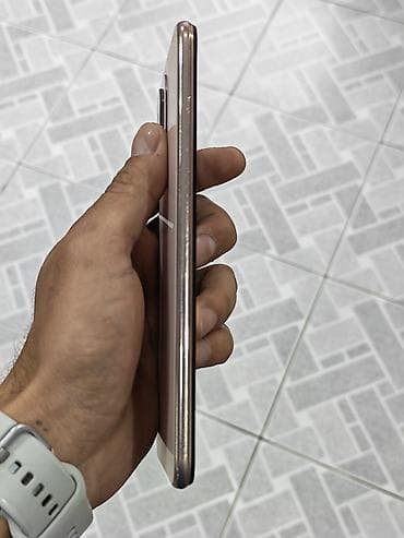 Xiaomi Mi 11 Lite, цвет - Розовый, 
 Отпечаток пальца — 4