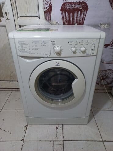 teze paltaryuyan: Paltaryuyan maşın Indesit, 6 kq, İşlənmiş, Avtomat, Qurutma var, Pulsuz çatdırılma — 2