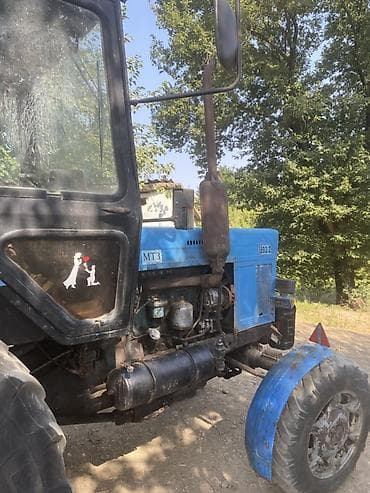 traktor qoşqu: MTZ Belarus 892.2 təkərli traktor - Marka/model: MTZ (Belarus) 892.2 — 7