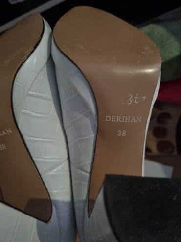 Tuflilər, Ölçü: 38, rəng - Ağ, Yeni lalafo.az -da Tuflilər, Ölçü: 38, rəng - Ağ, Yeni