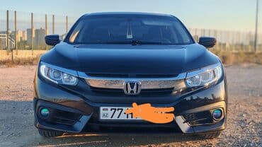 Honda Civic: 1.5 l | 2016 il Sedan