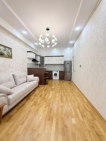 qarayevde: Nizami rayonu, Qara Qarayev metrosunun yaxını, 32 nömrəli məktəbin — 4