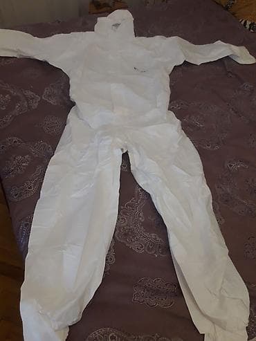 Ağ rəngli birdəfəlik qoruyucu kombinezon - Model: başlıqlı, tam bədən — 2