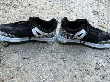 ayakkabı: Yenidir Geyinilməyib Ölçüsü böyük olduğu üçün satılır Qiymət sondur — 5