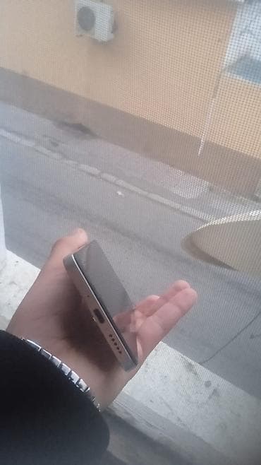 data kart: Poco C75, 256 GB, rəng - Ağ, Sensor — 4