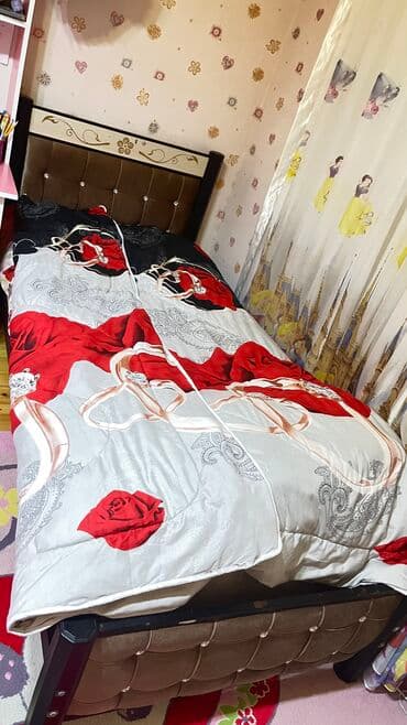 İşlənmiş, Təknəfərlik çarpayı, Bazasız, Matras ilə, Siyirməsiz