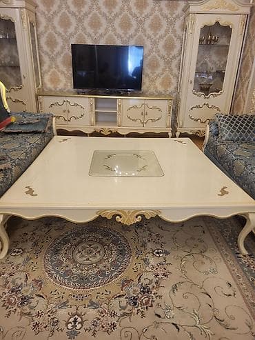 Kvadrat masa, Açılmayan, Təkərsiz, MDF, Zəmanətsiz