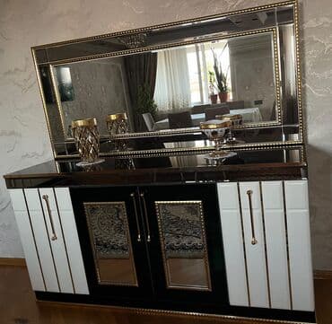 Çaydanlar: Qonaq otağı mebel dəsti Tərkib: - Vitrin: güzgülü ön hissə, şüşə — 5