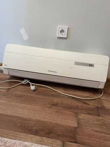 kondisioner qiymeti: Kondisioner Electrolux, İşlənmiş, 40-45 kv. m — 4