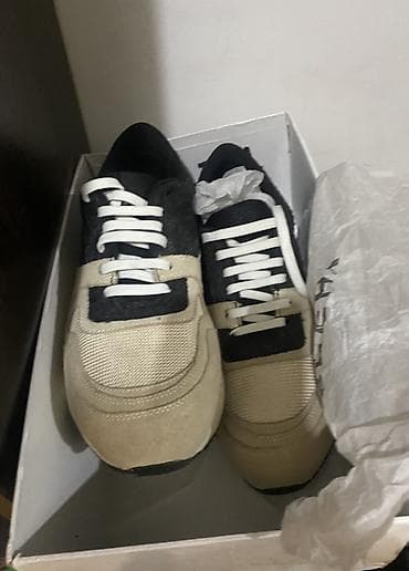 кросовки: Givenchy Paris kişi krosovkası - Model: Givenchy Paris sneaker - — 6