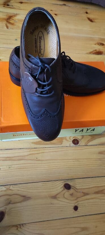 şahmerdan macun terkibi: Turkiye istehsalı. 
Deri-inspektr. 
Olçü 41 — 1