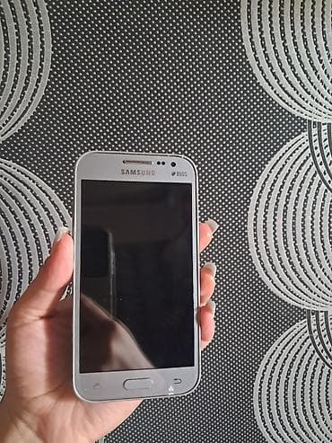 philips xenium w632: Məhsul: Smartfon (metal korpuslu, yan fiziki düyməli) Təsvir: - — 1